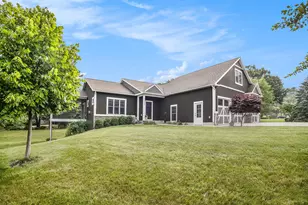 1398 N Lakeshore Dr, Ludington, MI 49431 - Photo 1