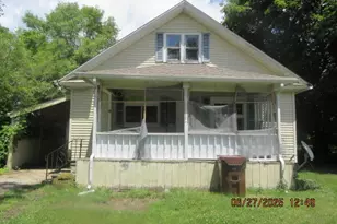 84 Somerset Ave, Battle Creek, MI 49037 - Photo 1