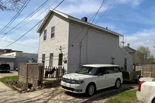 661 NW Broadway Ave NW, Grand Rapids, MI 49504 - Photo 1
