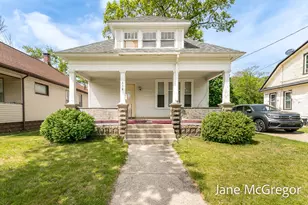 256 W Forest Ave, Muskegon, MI 49441 - Photo 1