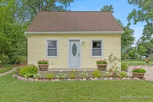 3018 Ingham St, Lansing, MI 48911 - Photo 1