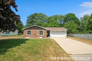 649 Sherwood St, Holland, MI 49424 - Photo 1