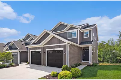 2319 Watertown Way, Grand Rapids, MI 49505 - Photo 1