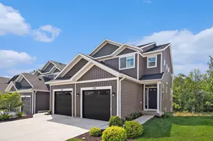 2319 Watertown Wy, Grand Rapids, MI 49505 - Photo 1