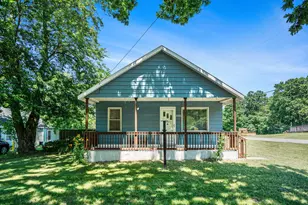 466 Delano St, Allegan, MI 49010 - Photo 1