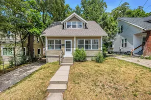 863 Burton St SE, Grand Rapids, MI 49507 - Photo 1
