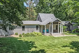 3828 Grand Prairie Rd, Kalamazoo, MI 49006 - Photo 1