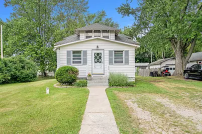 240 Stillwell Avenue, Michigan Center, MI 49254 - Photo 1