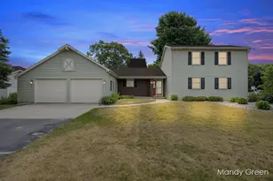 366 E Beech St NE, Cedar Springs, MI 49319 - Photo 1