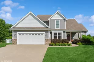 6044 Wabash Ln, Stevensville, MI 49127 - Photo 1