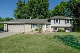 3816 Glen Haven Rd, Saint Joseph, MI 49085 - Photo 1