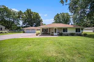 119 Burt Ave, Jackson, MI 49201 - Photo 1