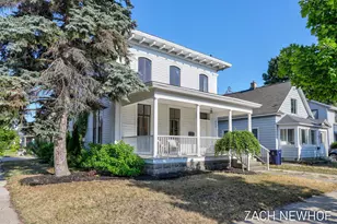 334 Washington Blvd, Holland, MI 49423 - Photo 1