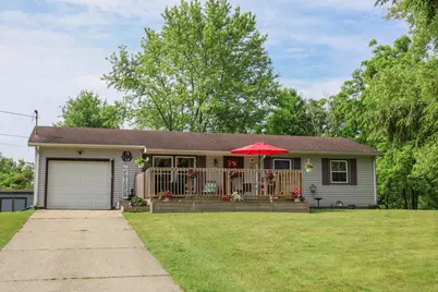 26 Barnard Street, Hillsdale, MI 49242 - Photo 1