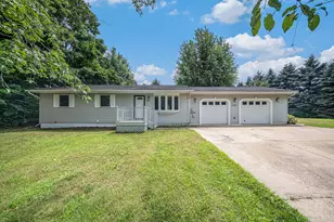 12163 Grandview Dr, Jerome, MI 49249 - Photo 1