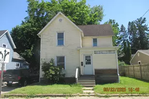 112 E Green St, Hastings, MI 49058 - Photo 1