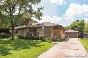 1857 Hutchinson Ave SE, Grand Rapids, MI 49506 - Photo 1
