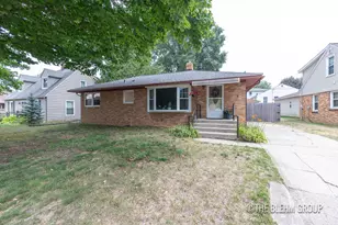 544 Shawmut Blvd NW, Grand Rapids, MI 49504 - Photo 1