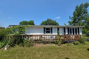 106 Orourke Ct, Brooklyn, MI 49230 - Photo 1