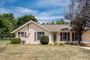 15721 Willows Dr, Spring Lake, MI 49456 - Photo 1