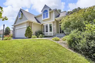7473 Hunters Ridge Dr, Jackson, MI 49201 - Photo 1