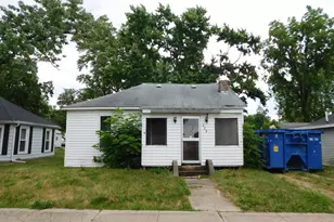 229 S Pleasant St, Watervliet, MI 49098 - Photo 1