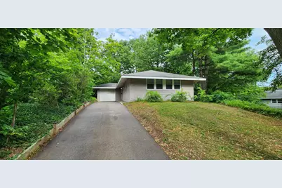 429 Sprague Avenue, Kalamazoo, MI 49006 - Photo 1