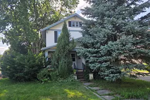 215 Westmoreland Ave, Lansing, MI 48915 - Photo 1