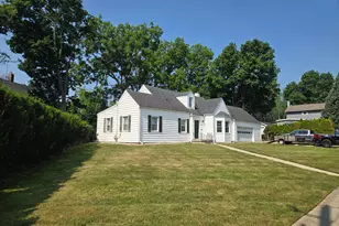 1115 W Maumee St, Adrian, MI 49221 - Photo 1