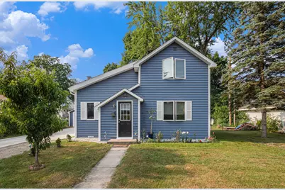 9 E Cass Street, Bangor, MI 49013 - Photo 1