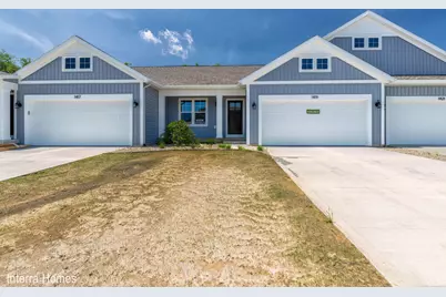 1419 N Village Circle, Kalamazoo, MI 49009 - Photo 1