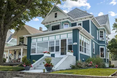 1123 Lake Boulevard, Saint Joseph, MI 49085 - Photo 1