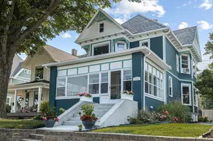 1123 Lake Blvd, Saint Joseph, MI 49085 - Photo 1