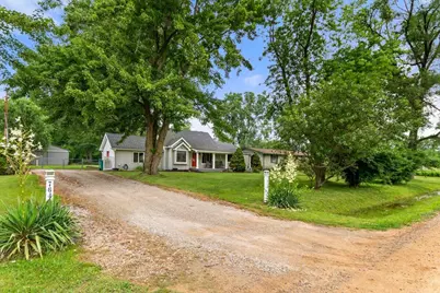 7640 Marlowe Road, Belleville, MI 48111 - Photo 1