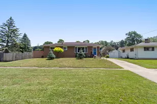 843 N State St, Jackson, MI 49202 - Photo 1