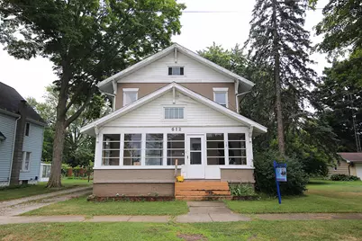 612 S Hooker Avenue, Three Rivers, MI 49093 - Photo 1