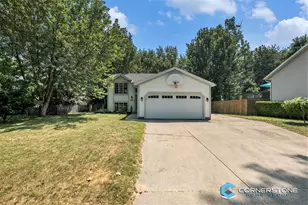 3218 Hazelnut Dr NW, Grand Rapids, MI 49504 - Photo 1