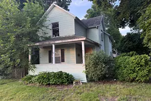 1601 Coleman Ave, Lansing, MI 48910 - Photo 1