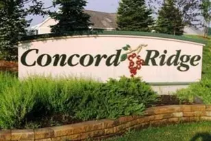 4911 Knollwood Dr, Saint Joseph, MI 49085 - Photo 1