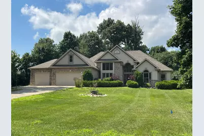 220 Jacaranda Drive, Battle Creek, MI 49015 - Photo 1