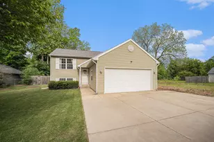 214 Morrell St, Plainwell, MI 49080 - Photo 1