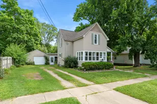 345 E Franklin St, Otsego, MI 49078 - Photo 1