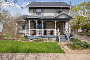 822 W Green St, Marshall, MI 49068 - Photo 1