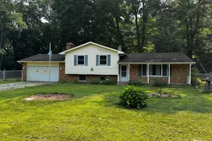 158 Lakeway Dr, Battle Creek, MI 49037 - Photo 1