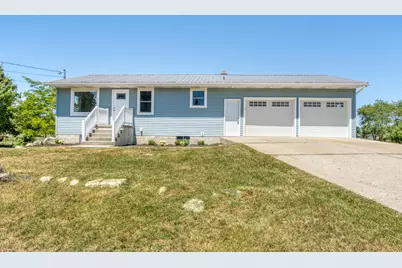 20106 W Lake Montcalm Road, Howard City, MI 49329 - Photo 1
