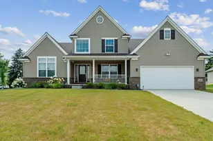 10298 High Meadow St, Saline, MI 48176 - Photo 1