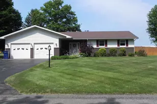 906 Bowman St, Colon, MI 49040 - Photo 1