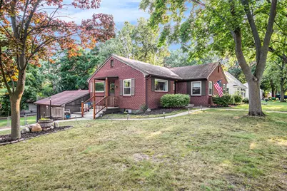 822 W Orange Street, Greenville, MI 48838 - Photo 1