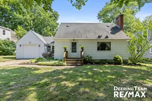 2233 Tremont Blvd NW, Grand Rapids, MI 49504 - Photo 1