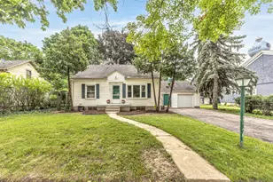 114 E Henry St, Saline, MI 48176 - Photo 1